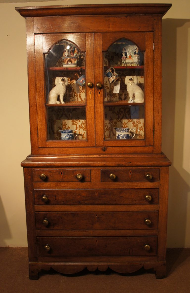 19thc Welsh Oak Cupboard c1810